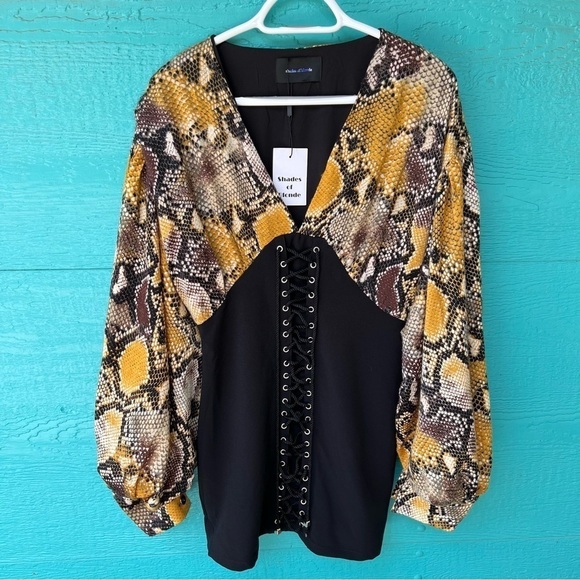 SHADES OF BLONDE LACE UP BALLOON SLEEVES REPTILE PRINT MINI DRESS SIZE LARGE NWT - Picture 4 of 10